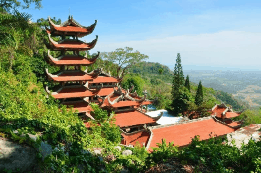 Địa điểm du lịch Núi Tà Cú