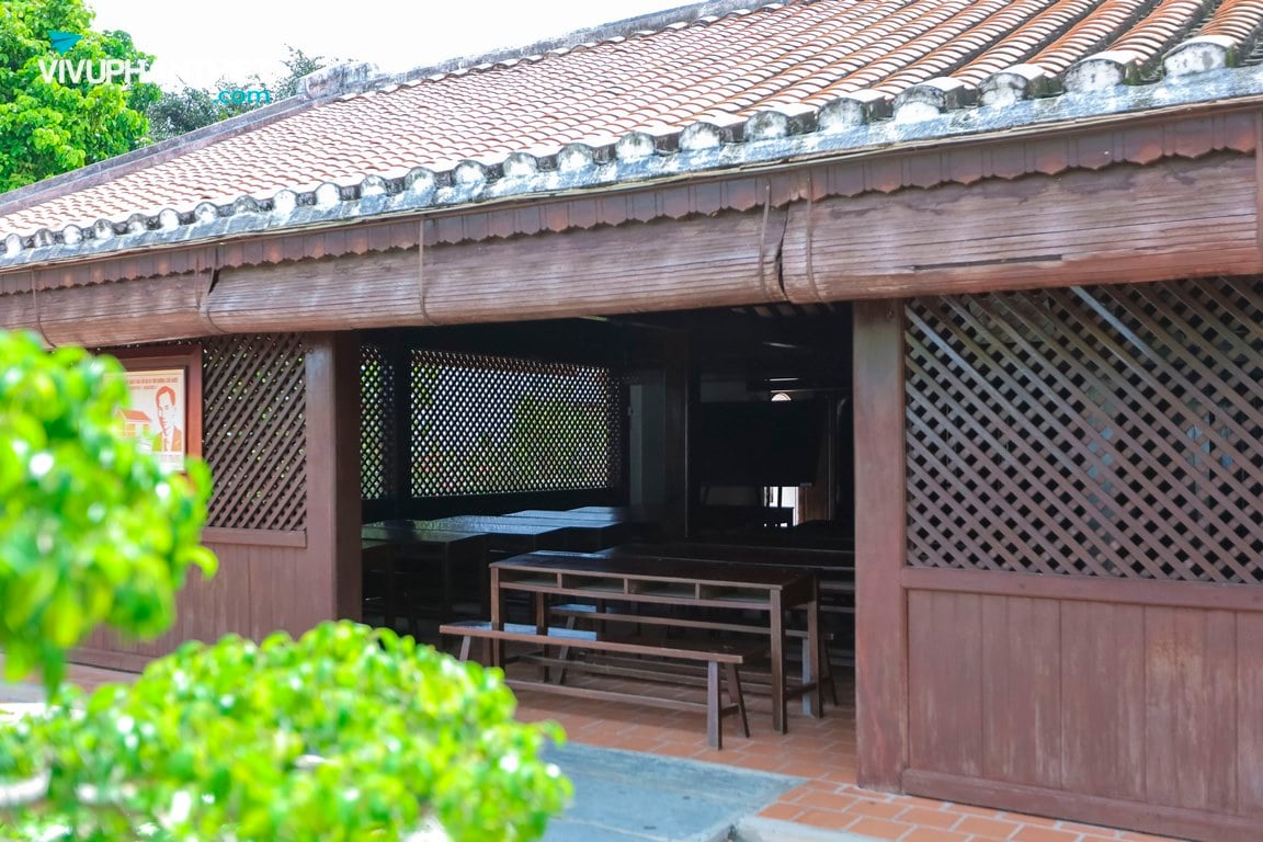 Địa điểm du lịch Trường Dục Thanh